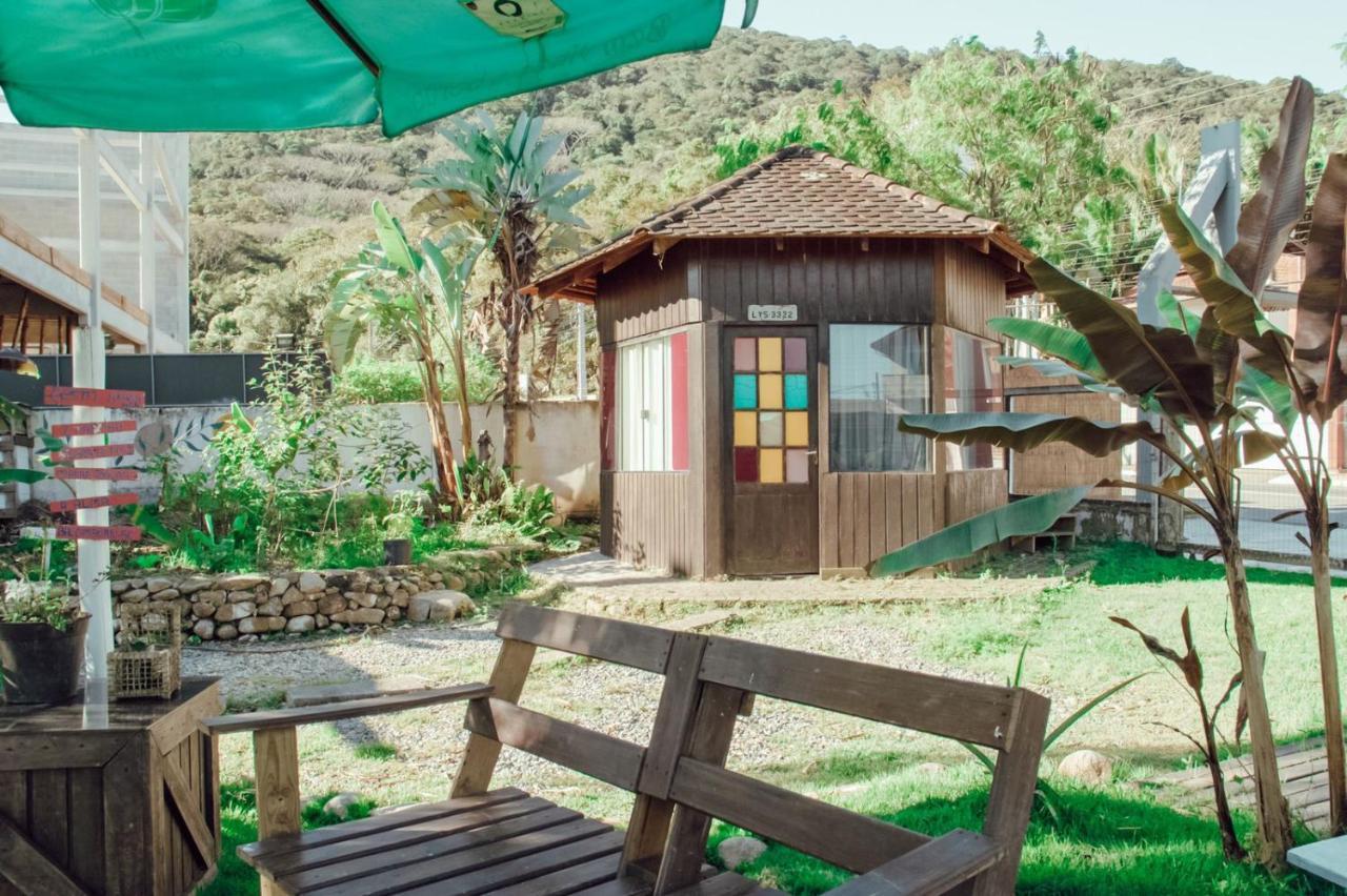 Hostel Barra Bar Balneario Camboriu Exterior photo